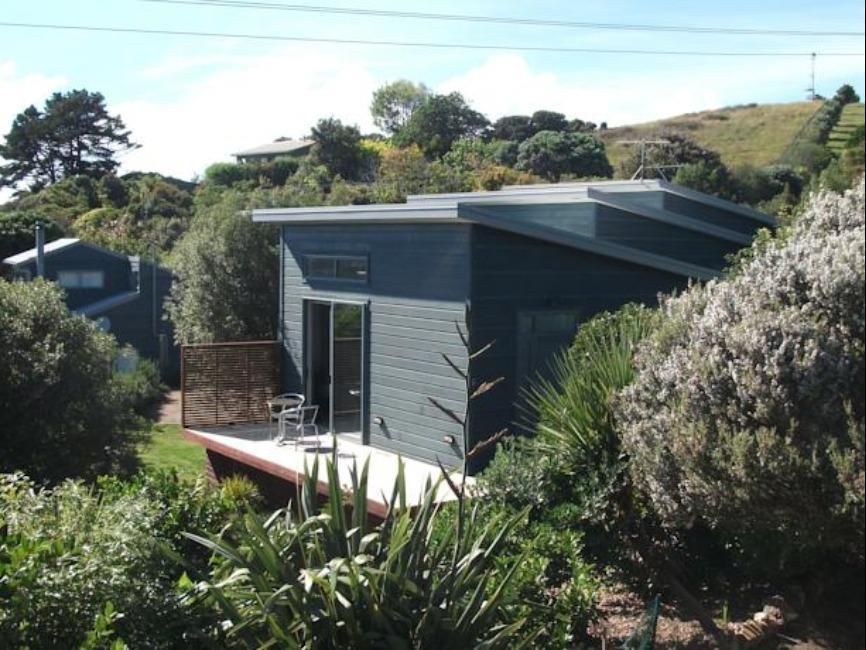 Church Bay Escape Oneroa Exterior photo